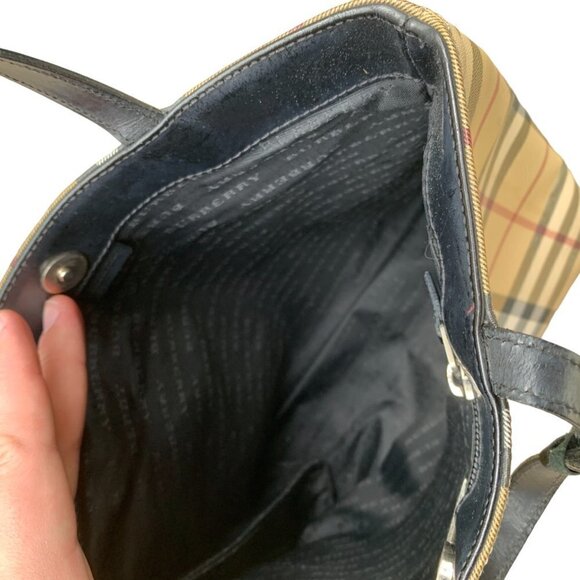 VINTAGE Burberry Novacheck Purse Bag - Picture 15 of 15